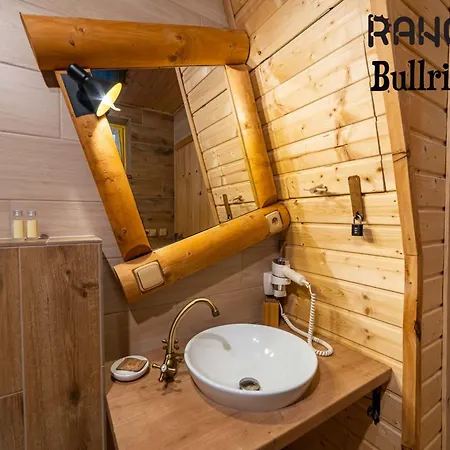 Ranch 13 - Western A Kone Nemšová