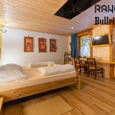 Ranch 13 - Western A Kone 호텔