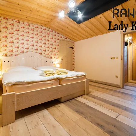 Ranch 13 - Western A Kone 호텔